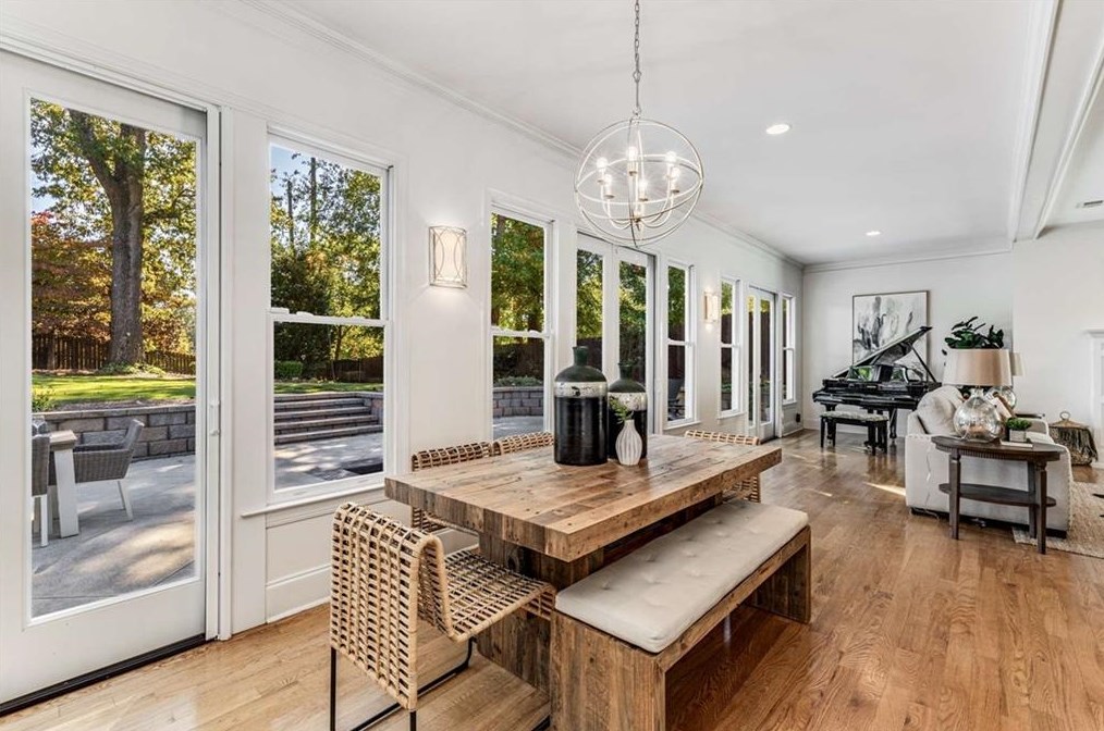 1397 Wilford Dr, Atlanta GA  30319-3243 exterior