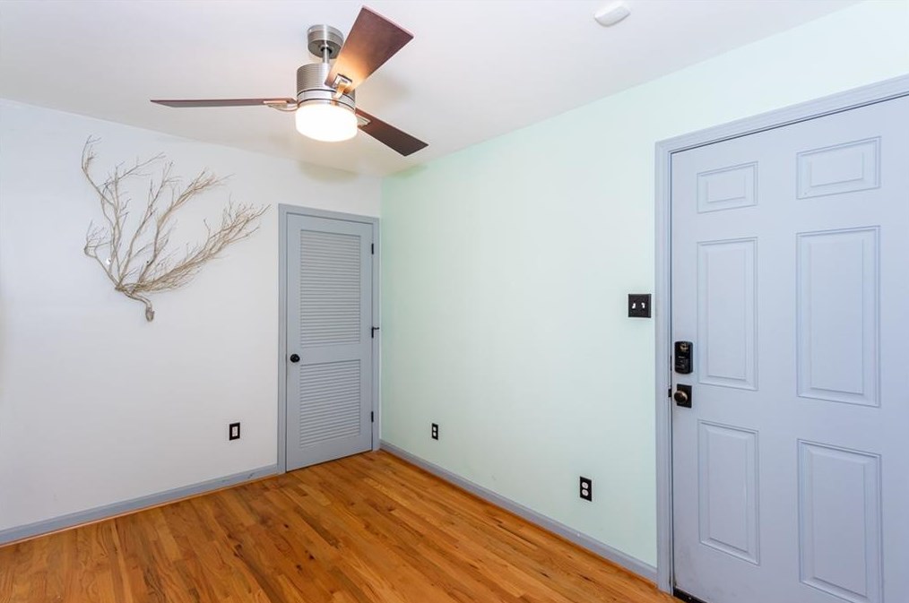 3042 Vine Cir, Decatur GA  30033-5135 exterior