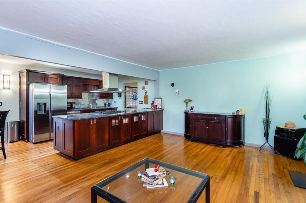 3042 Vine Cir, Decatur GA  30033-5135 exterior