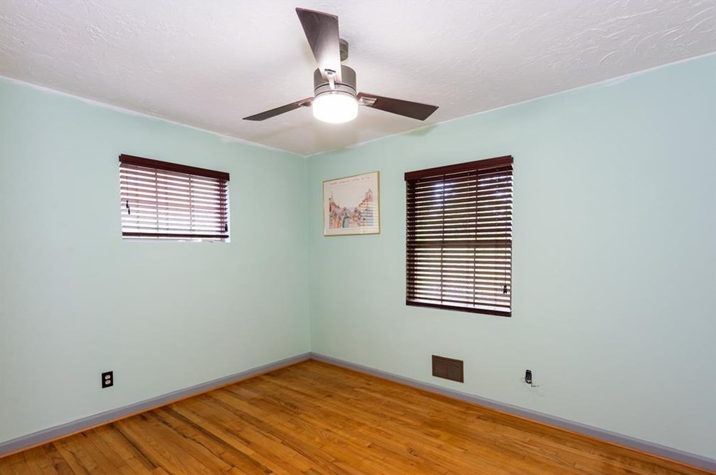 3042 Vine Cir, Decatur GA  30033-5135 exterior