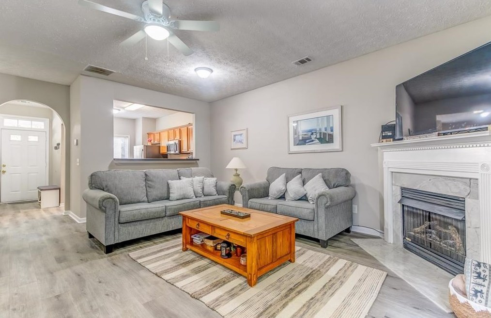 2033 Austin Park Cir, Decatur GA  30032-5197 exterior