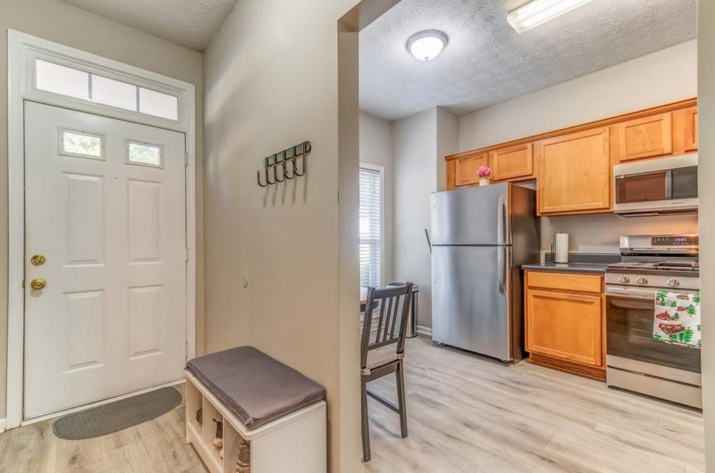 2033 Austin Park Cir, Decatur GA  30032-5197 exterior