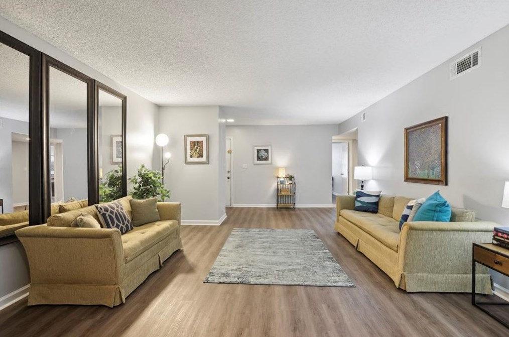 4023 Whitehall Way, Alpharetta GA  30004-3866 exterior