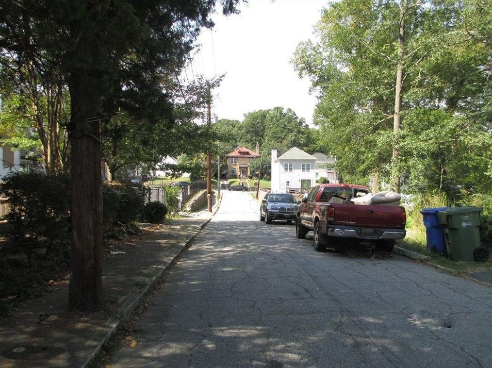 884 Thurmond St, Atlanta GA  30314-3411 exterior