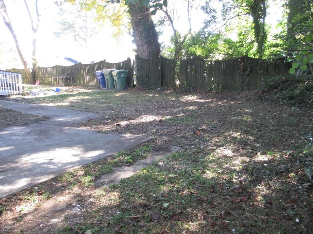 884 Thurmond St, Atlanta GA  30314-3411 exterior