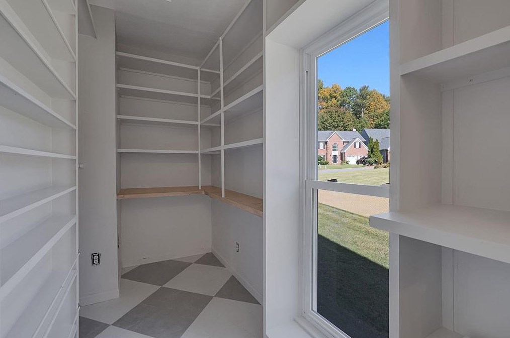 5205 Coacoochee Ter, Alpharetta GA 30022-3105 exterior