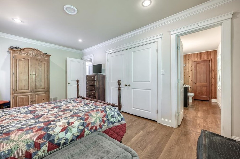 2138 Azalea Cir, Decatur GA  30033-2641 exterior