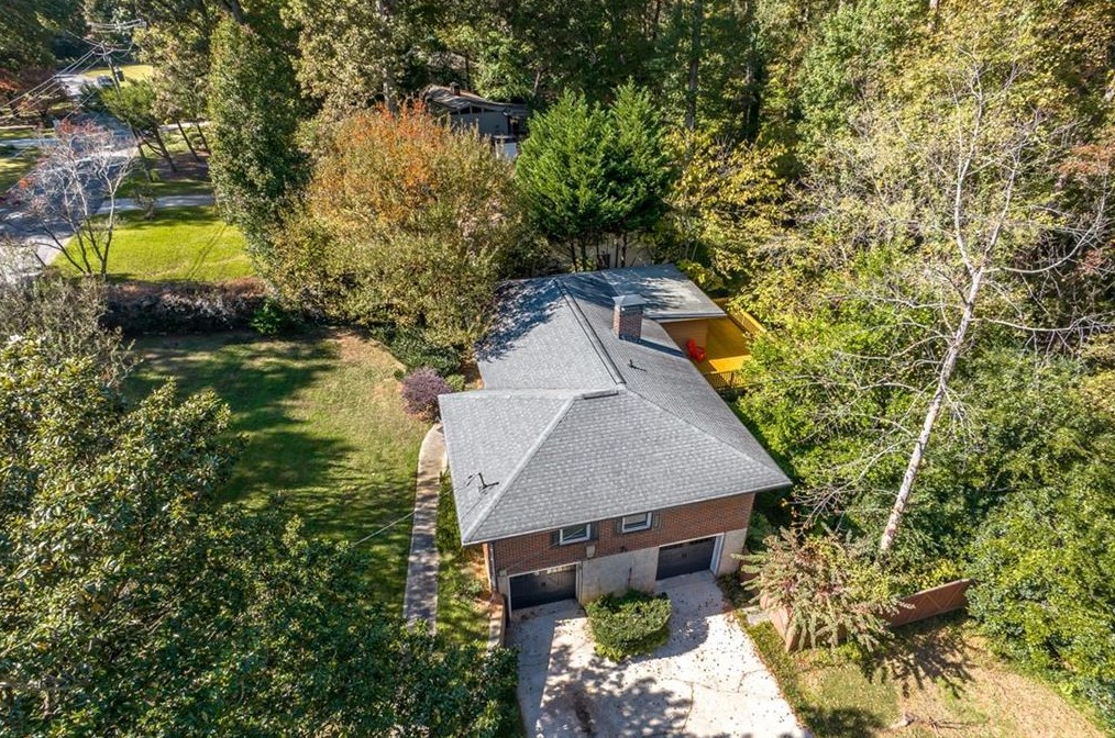 2138 Azalea Cir, Decatur GA  30033-2641 exterior