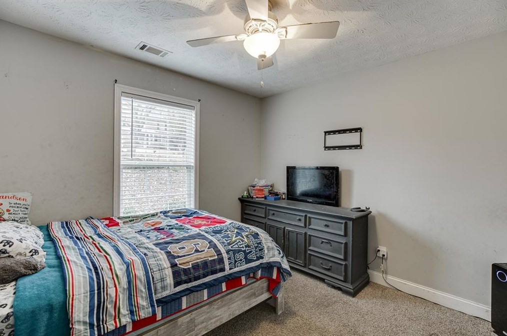 1015 Jasmine Dr, Jefferson GA  30549-9015 exterior