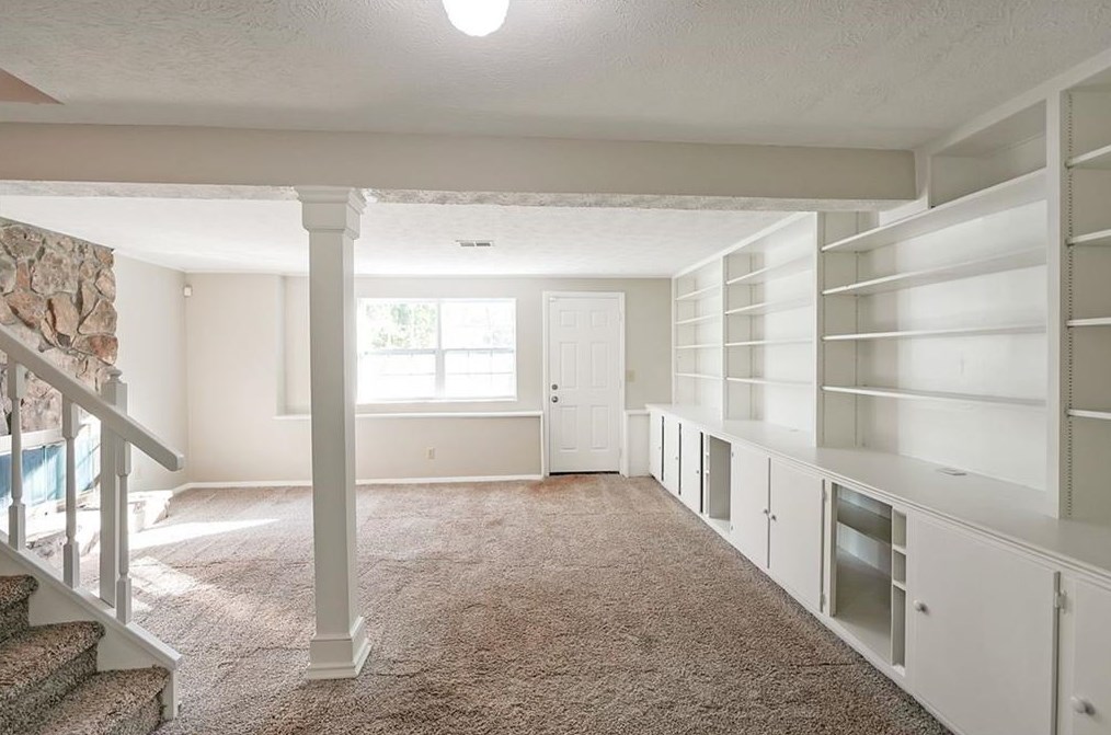 2847 Royal Path Ct, Decatur GA  30030-4184 exterior