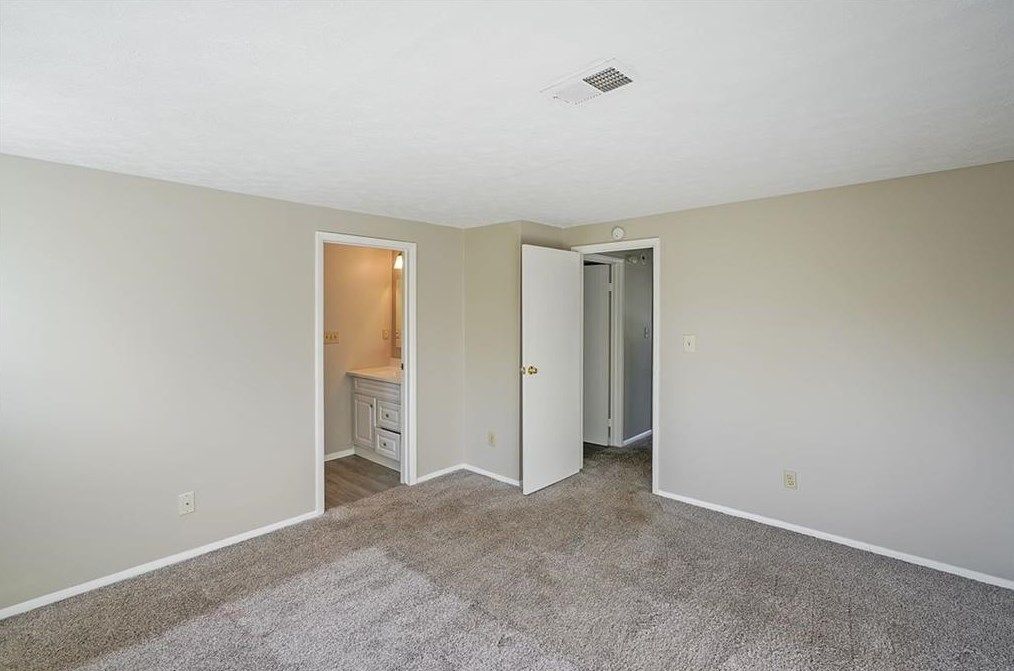 2847 Royal Path Ct, Decatur GA  30030-4184 exterior