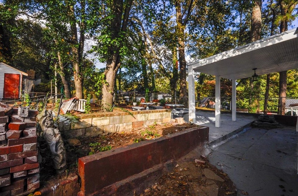 1473 Westview Dr, Atlanta GA  30310-1374 exterior