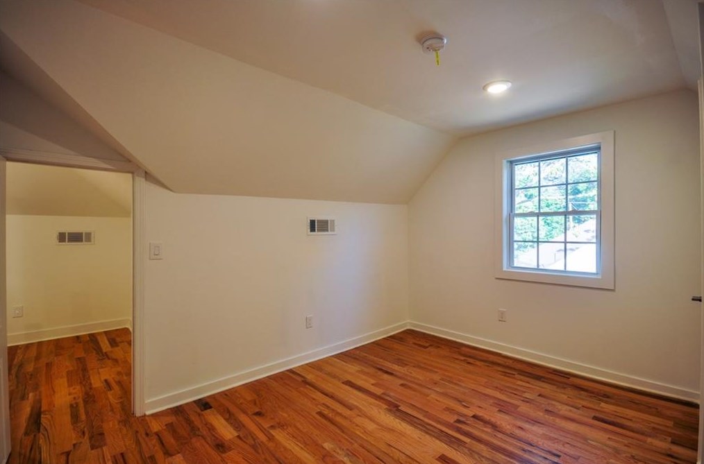 1473 Westview Dr, Atlanta GA  30310-1374 exterior