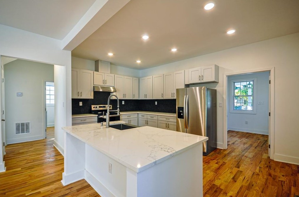 1473 Westview Dr, Atlanta GA  30310-1374 exterior