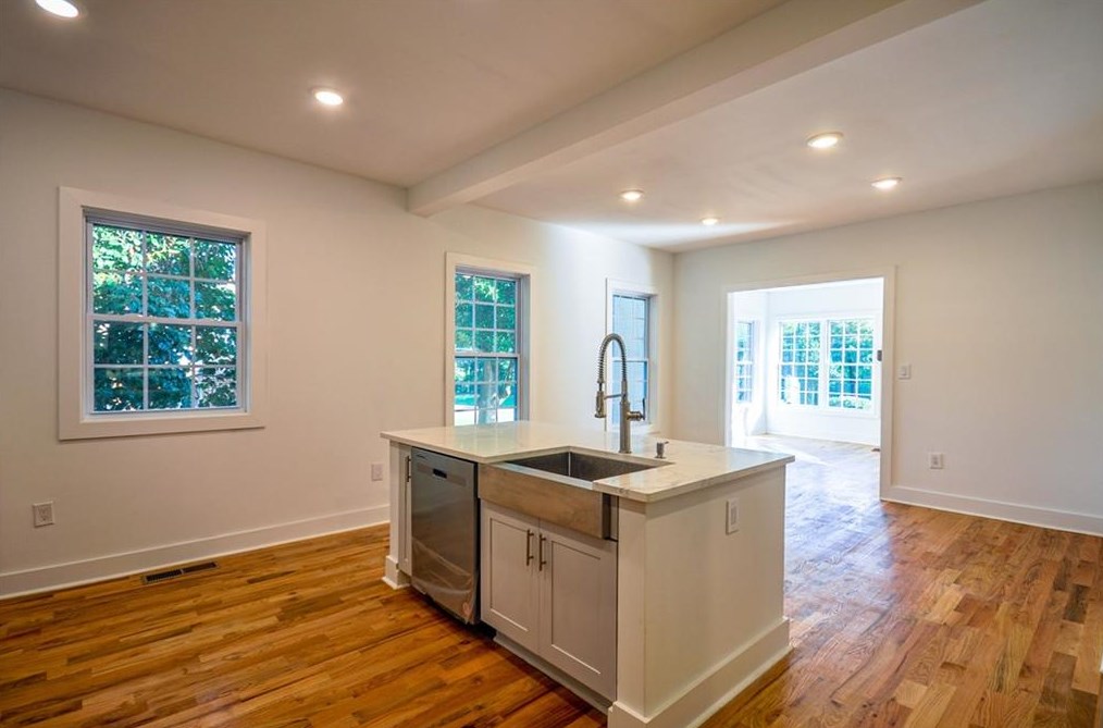 1473 Westview Dr, Atlanta GA  30310-1374 exterior
