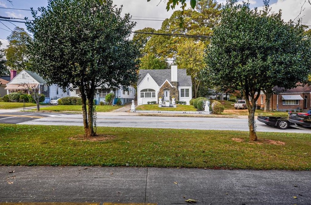 1473 Westview Dr, Atlanta GA  30310-1374 exterior