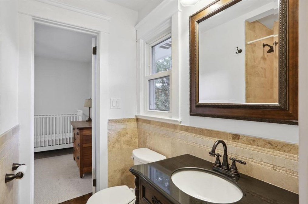 6825 Sunny Brook Ln, Atlanta GA  30328-2124 exterior