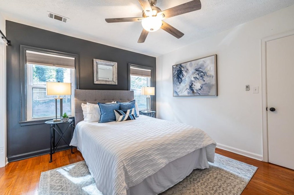 1991 Capri Dr, Decatur GA  30032-5209 exterior