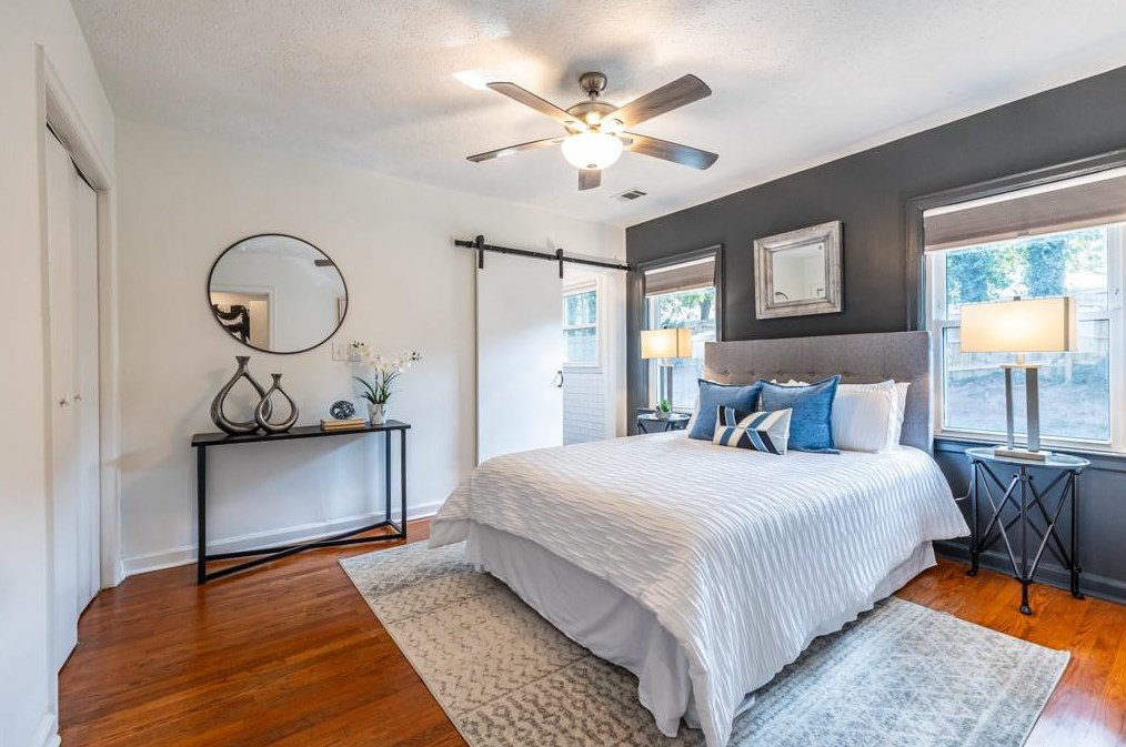 1991 Capri Dr, Decatur GA  30032-5209 exterior