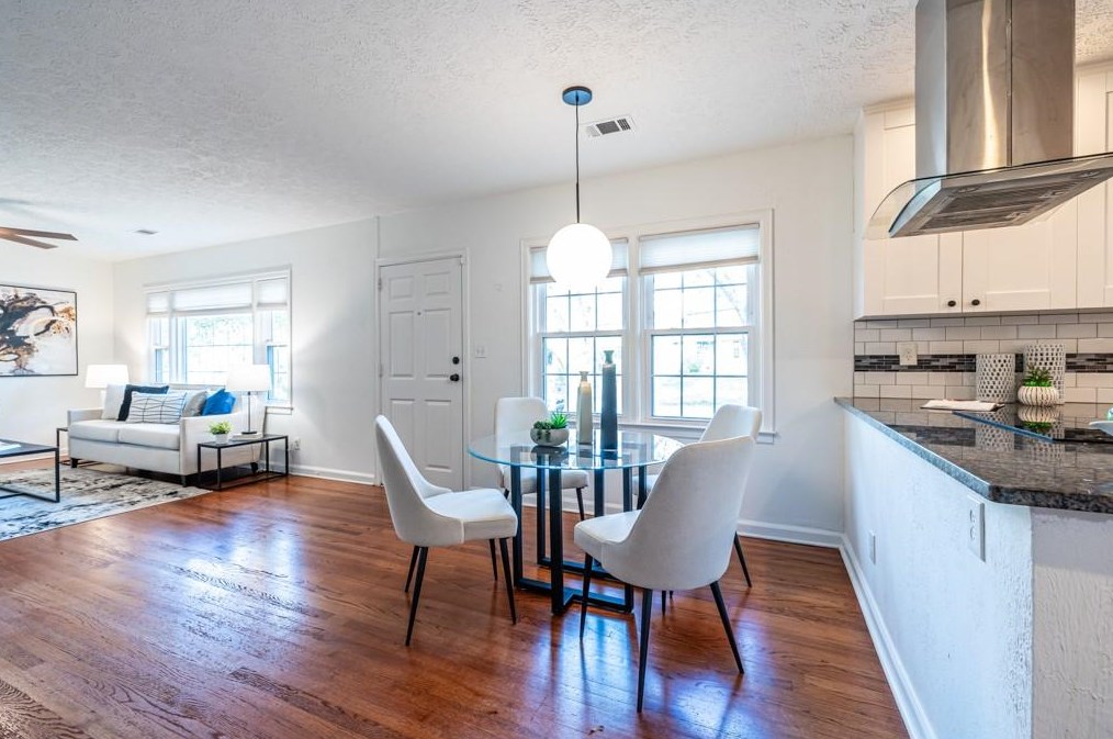 1991 Capri Dr, Decatur GA  30032-5209 exterior