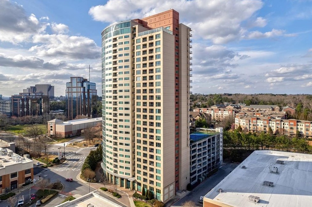 4561 Olde Perimeter Way, Atlanta GA 30346-1226 exterior