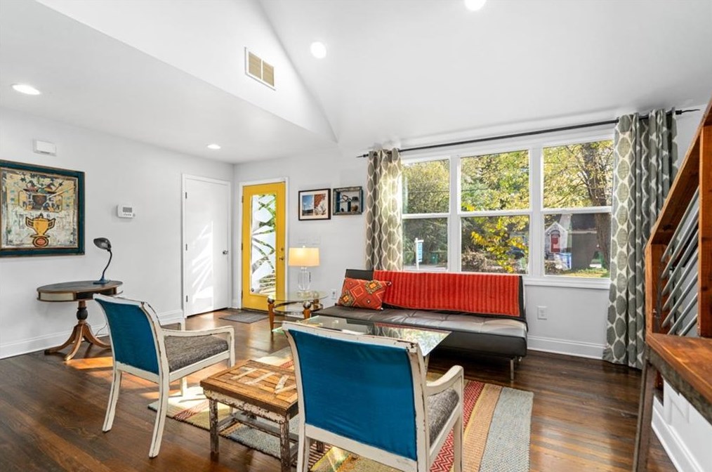 2048 Cogar Dr, Decatur GA  30032-3925 exterior