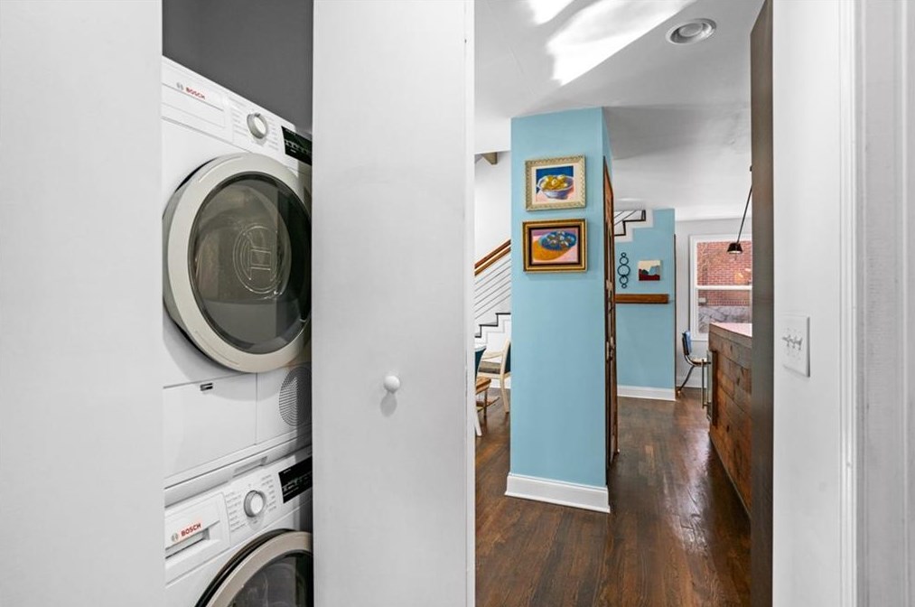 2048 Cogar Dr, Decatur GA  30032-3925 exterior