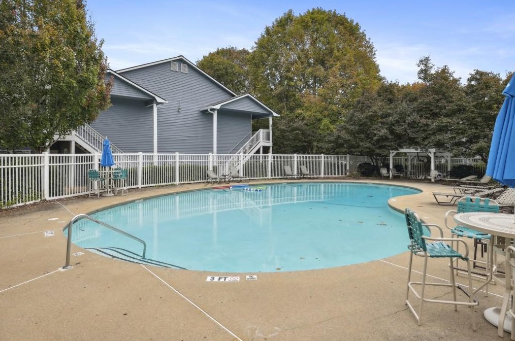 203 Natchez Trce, Atlanta GA  30350-3003 exterior