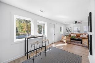 1101 Wedgewood Dr NW - Photo 11