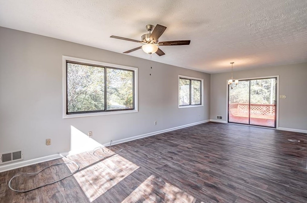 3955 Joyce Ct, Conyers GA  30013-3042 exterior