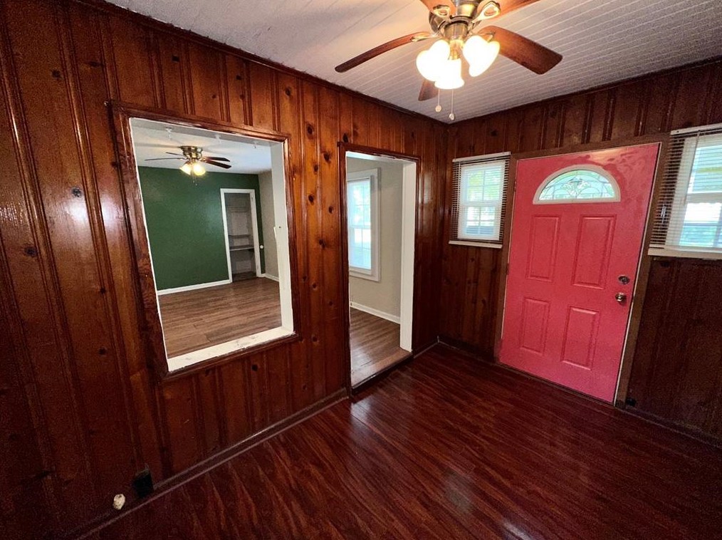 4189 Lindsey Dr, Decatur GA  30035-1922 exterior