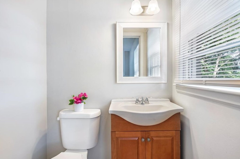 1496 Belva Ave, Decatur GA  30032-3604 exterior