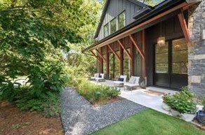 432 Pharr Rd, Decatur GA  30030-4426 exterior