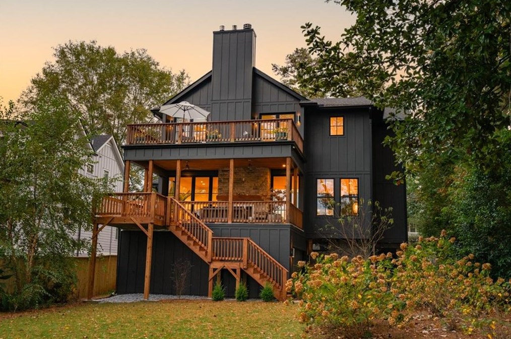 432 Pharr Rd, Decatur GA  30030-4426 exterior