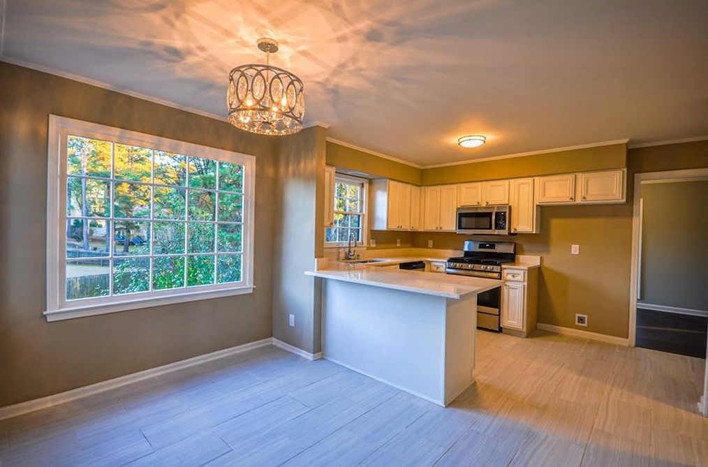 3740 Brown Dr, Decatur GA  30034-5543 exterior