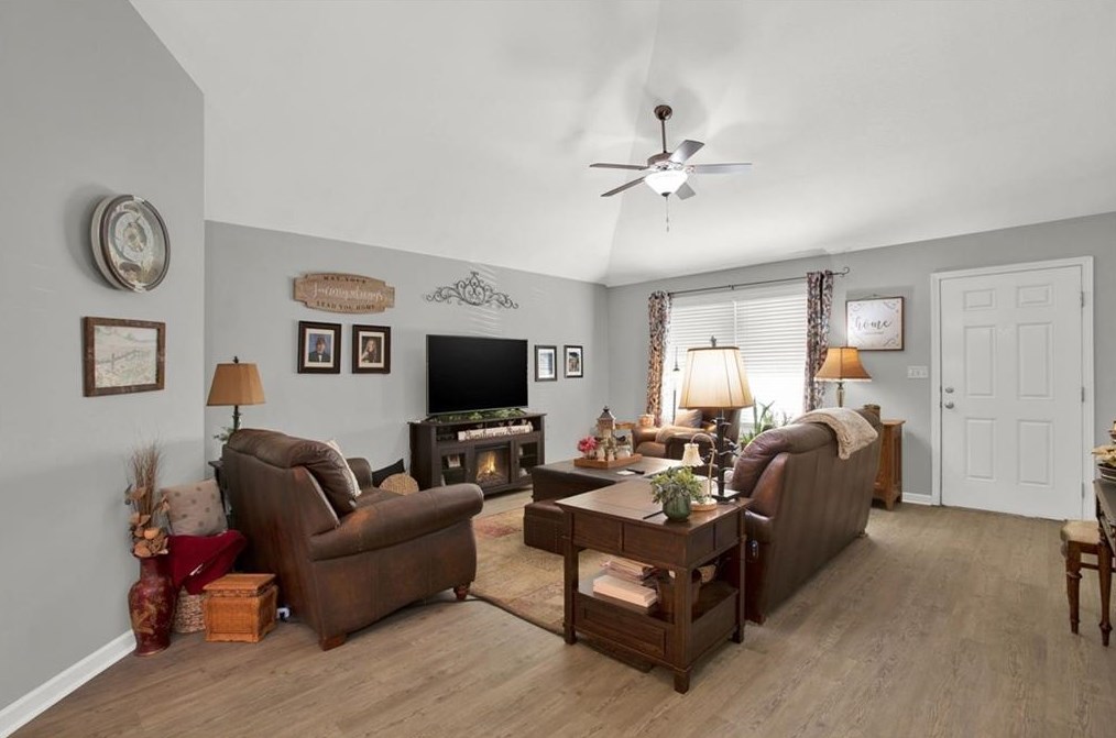 16 Luwanda Trl, Euharlee GA  30120-7960 exterior