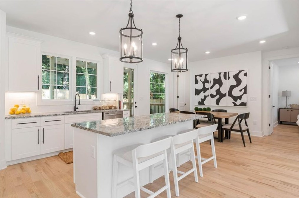 541 Westmeath Dr, Atlanta GA  30310-1535 exterior