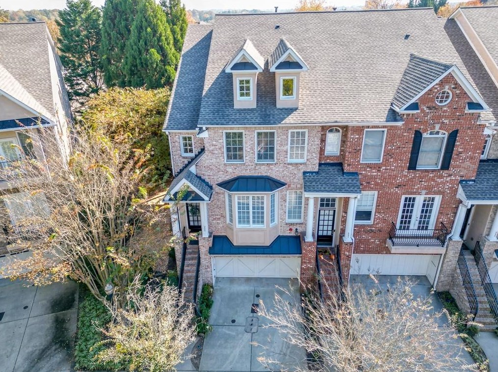 999 Emory Parc Pl, Decatur GA  30033-4054 exterior