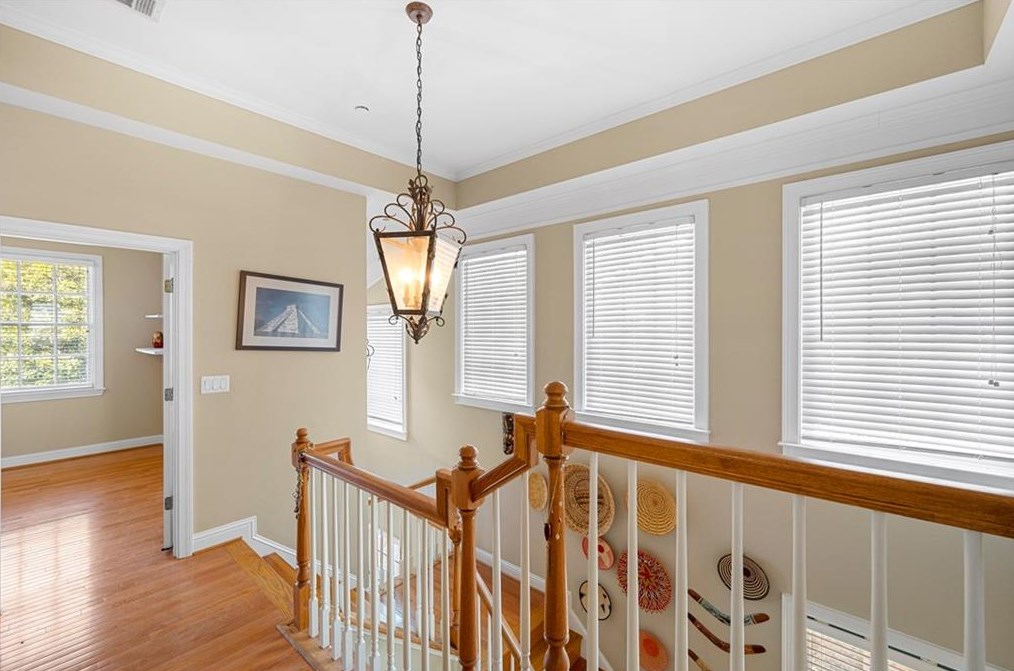 999 Emory Parc Pl, Decatur GA  30033-4054 exterior