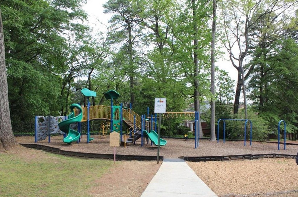 1170 Windsor St, Atlanta GA  30310-3638 exterior