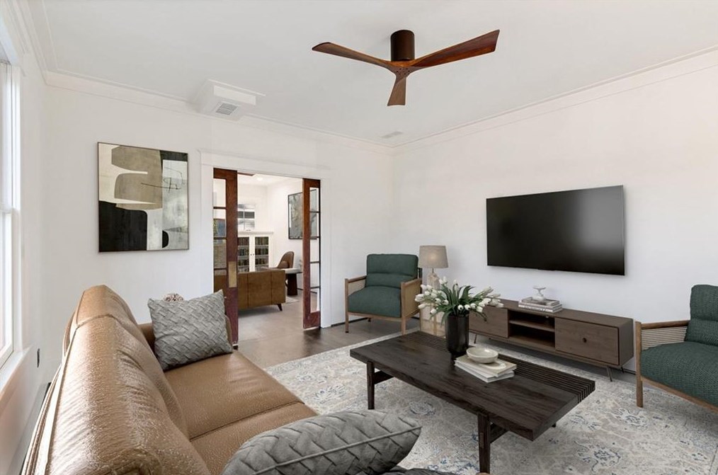 1426 Oakview Rd, Decatur GA  30030-4229 exterior