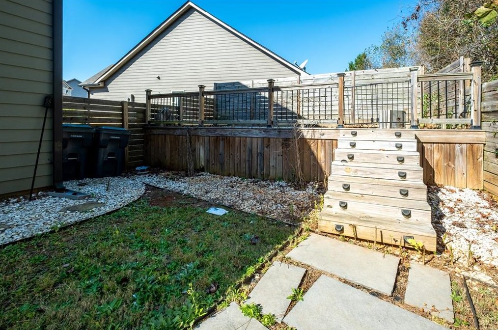 2065 Villa Spring Ct, Dacula GA  30019 exterior