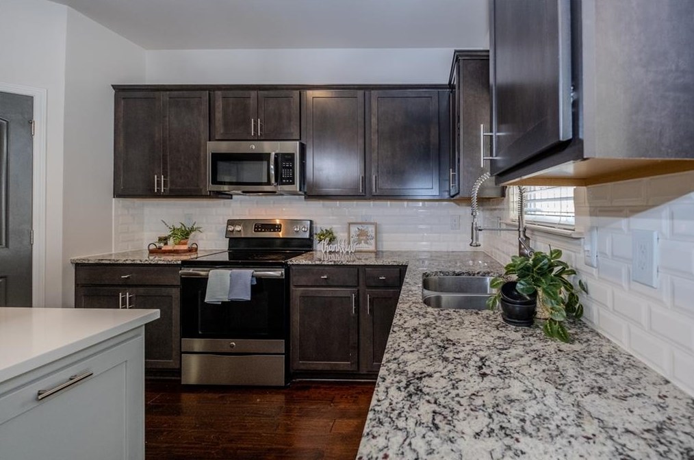 2065 Villa Spring Ct, Dacula GA  30019 exterior