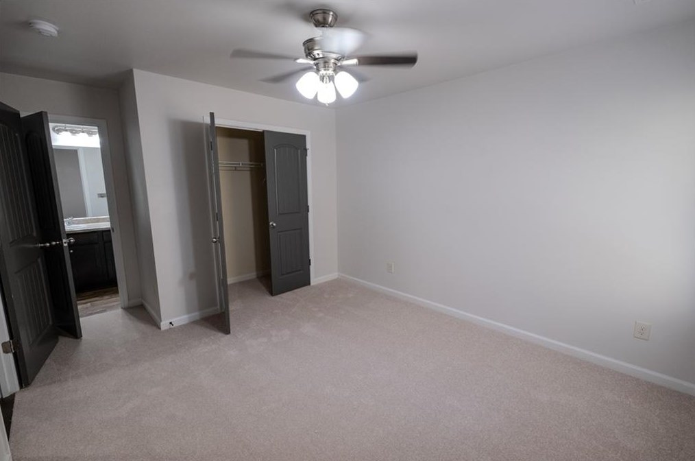 2065 Villa Spring Ct, Dacula GA  30019 exterior