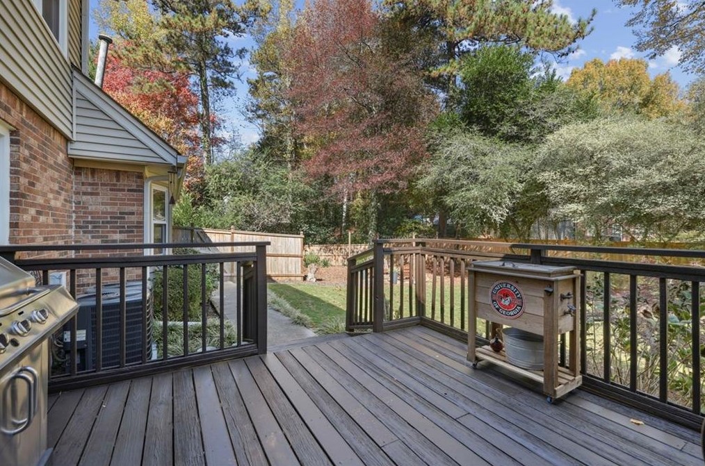 5239 Wyntercreek Cir, Atlanta GA  30338-3810 exterior