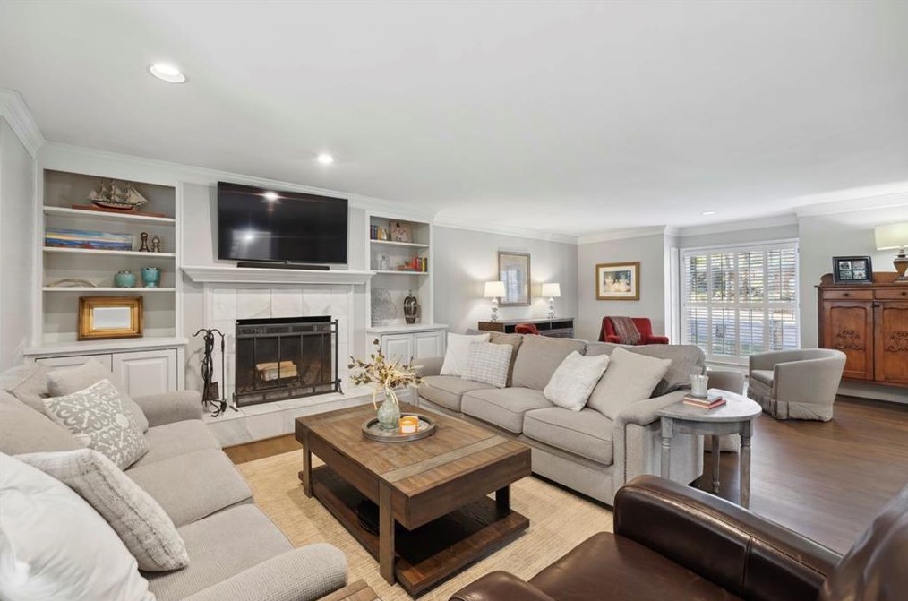 5239 Wyntercreek Cir, Atlanta GA  30338-3810 exterior