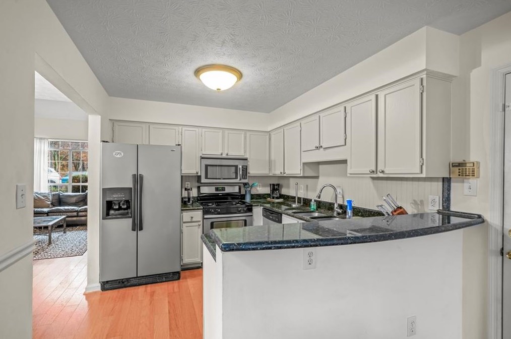 1430 Millstone Dr, Alpharetta GA  30004-7421 exterior