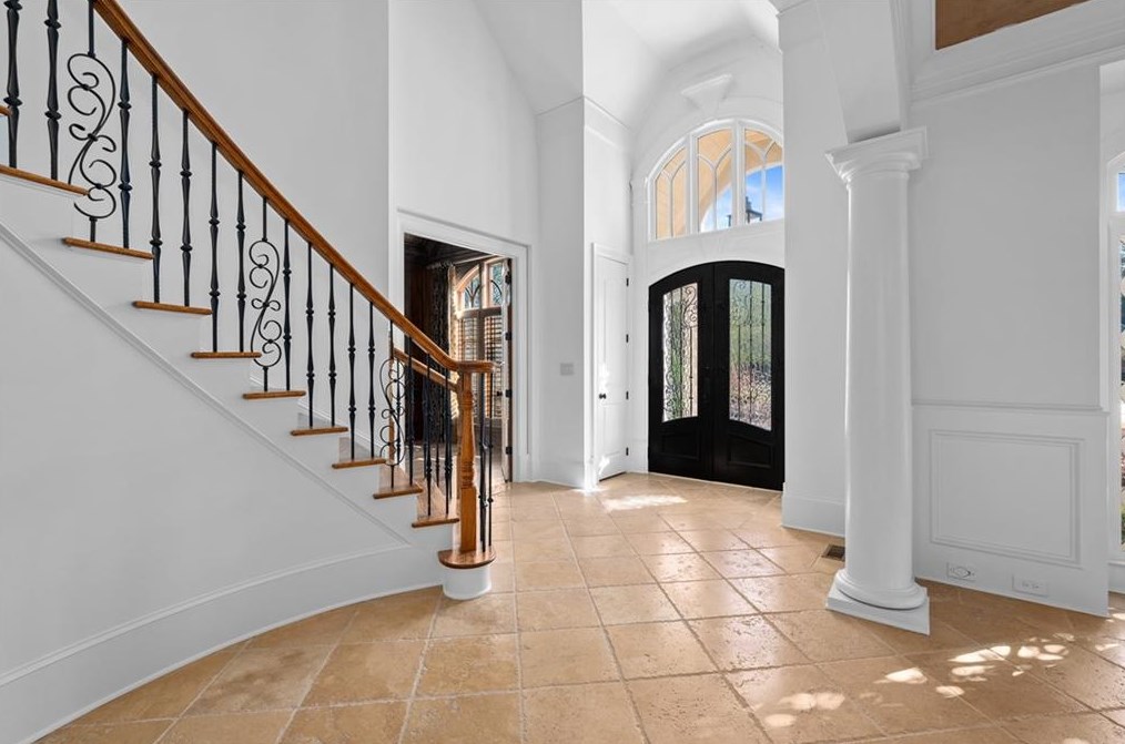 2960 Mnr Brg Dr, Alpharetta GA 30004-8818 exterior