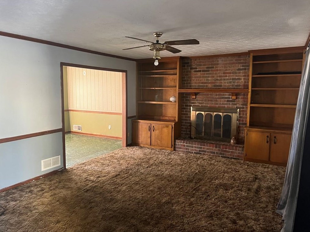 2070 Marbut Ln, Lithonia GA  30058-7933 exterior