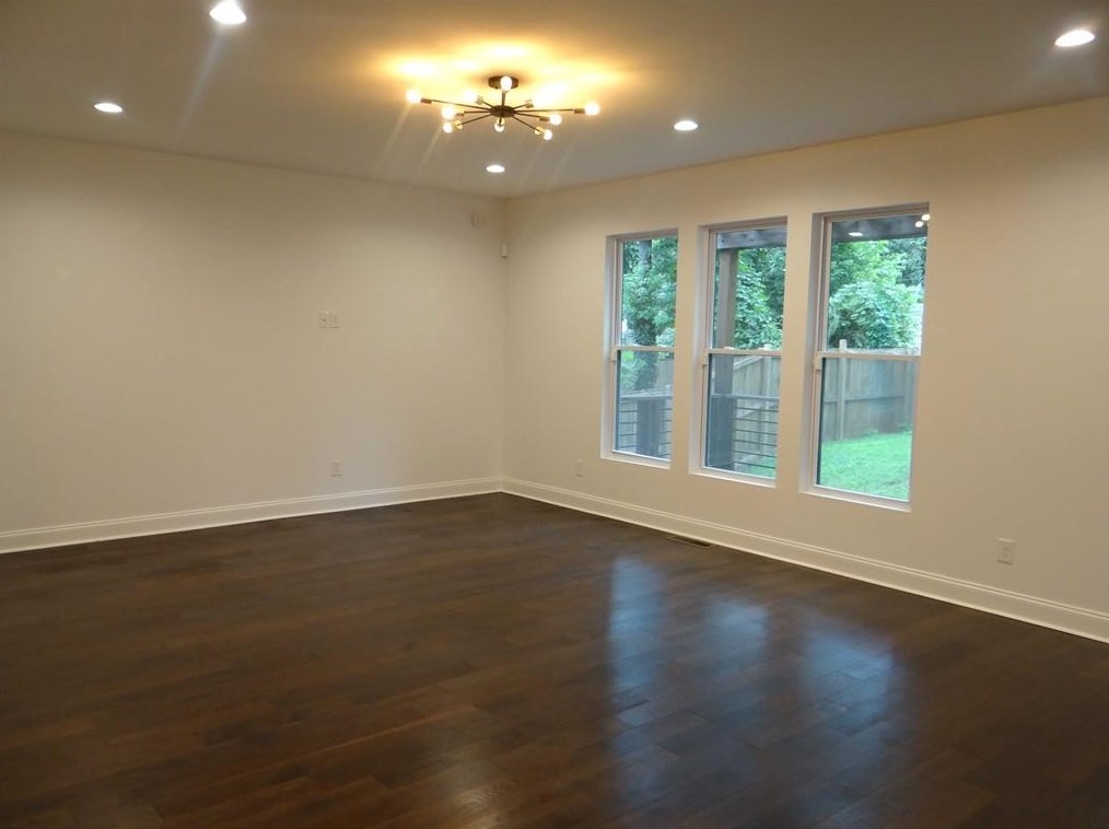 570 Parker Ave, Decatur GA  30032-3965 exterior